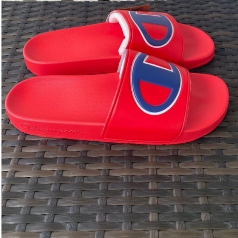 Champion Slides Mens size 11